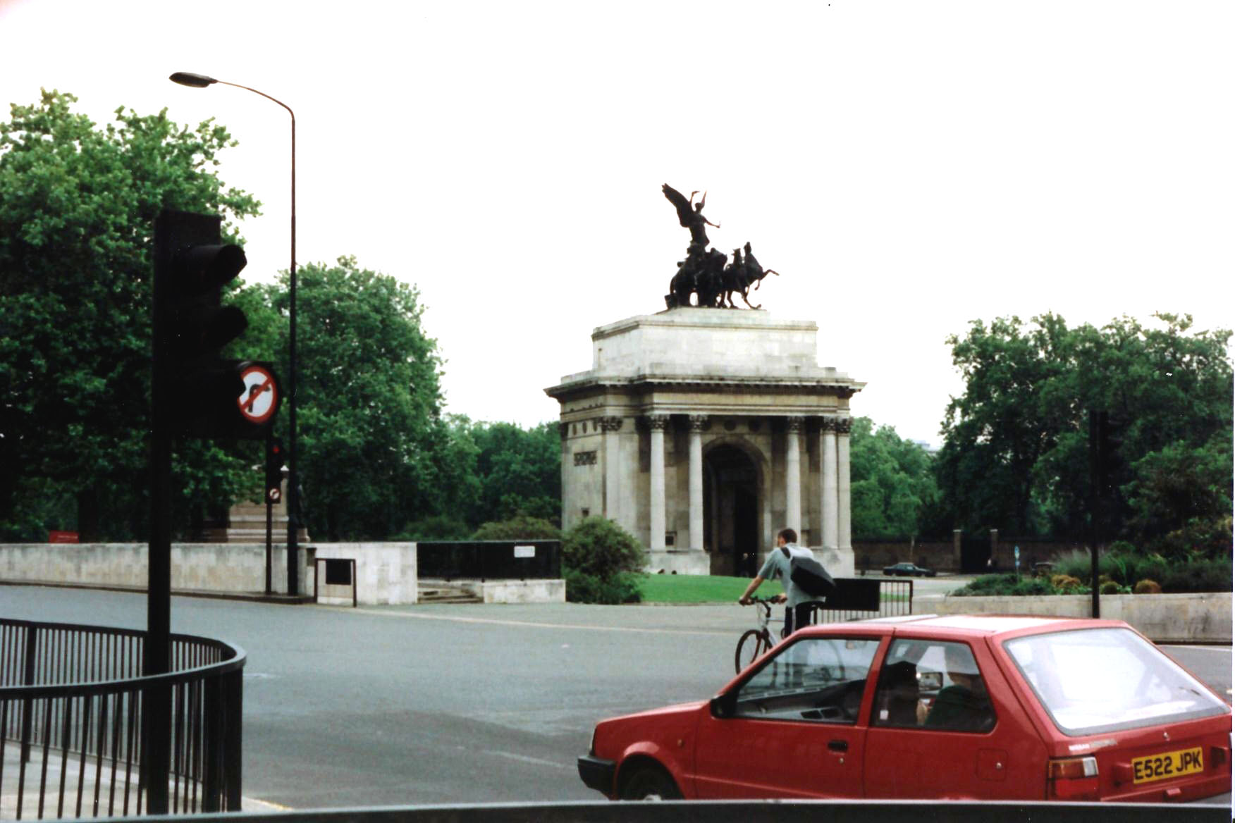 GB027a.jpg