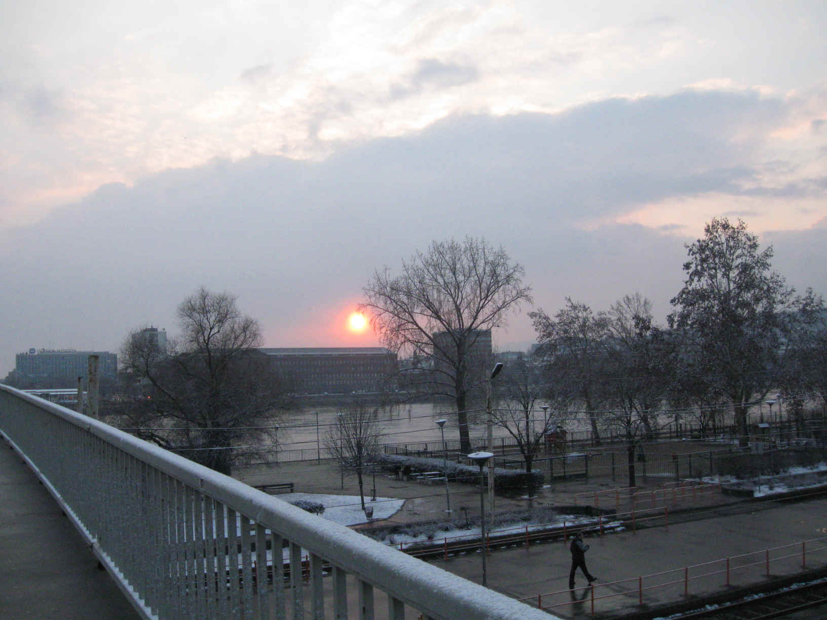 BpIX_1815b.jpg