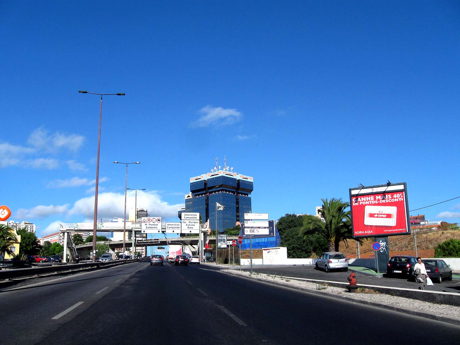 LIS201008_0001b.jpg